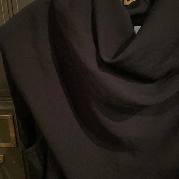 T9 by Tammi Chomski Top - Picture 2 of 7